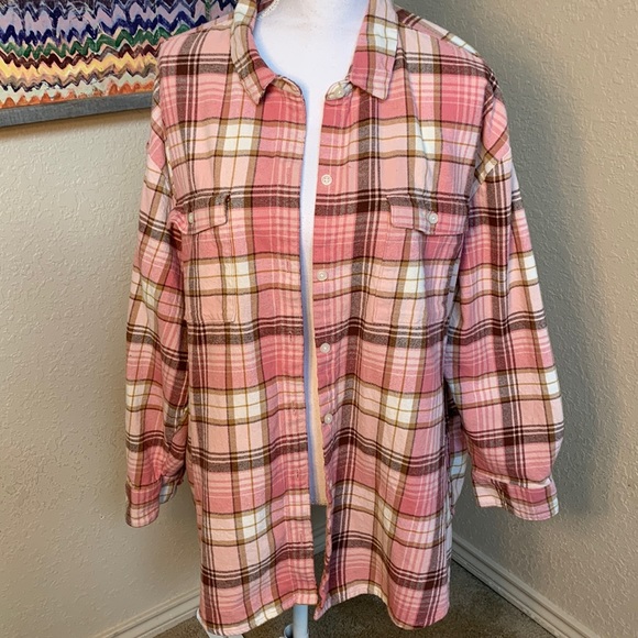 Old Navy Tops - Old Navy Women’s Plus Size Boyfriend Shirt